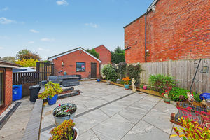 The Paddocks Woodthorpe